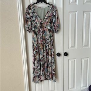 Floral V-Neck Maxi Dress